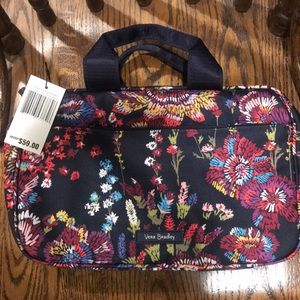 Vera Bradley Travel Organizer nwt
